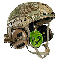 Тактичний шолом Fast NTS NIJ IIIA койот піксель з навушниками EARMOR M31 та кріпленнями