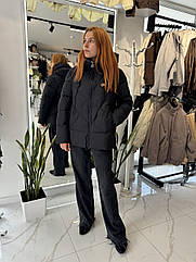 Жіноча куртка, коротка, наповнювач біопух.