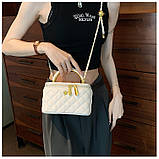 Жіноча сумка-косметичка 28200 Vanity Bag крос-боді біла молочна, фото 8