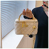 Жіноча сумка-косметичка 28200 Vanity Bag крос-боді біла молочна, фото 3
