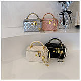 Жіноча сумка-косметичка 28200 Vanity Bag крос-боді біла молочна, фото 10