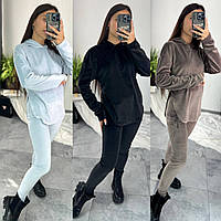 Жіночі демісезонні спортивні костюми
