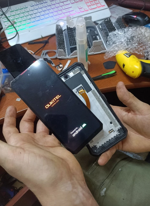 Екранний модуль Oukitel F150 R2022 (WP19) з якісним тачскрином, LCD Screen на Аукітель Ф150 - фото покупців 1