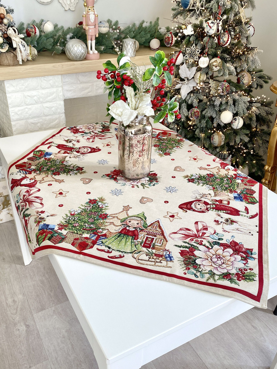 Скатертина на Новорічний стіл 97х100 см. гобеленова GINGER, фото 1