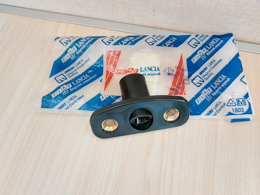 Направляюча втулка задніх дверей Fiat Ducato 230, Peugeot Boxer, Citroen Jumper (1994-2002), 1305692080, фото 1