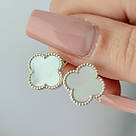 Сережки-конюшинки зі срібла з білим перламутром "Поклик" - англійська застібка, 14 мм, фото 3