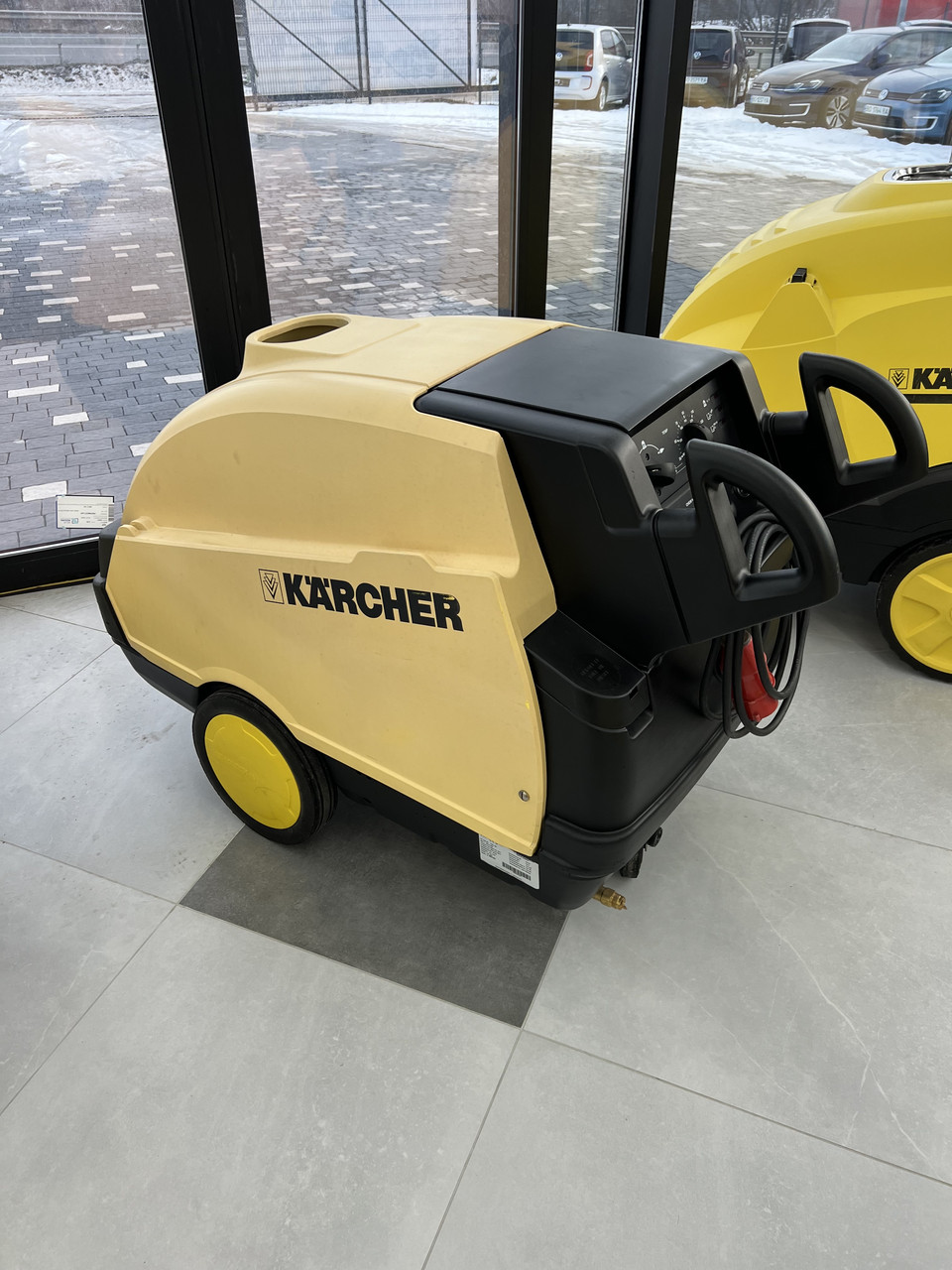 Вживаний Karcher hds 895 мийка високого тиску з підігрівом води, фото 1