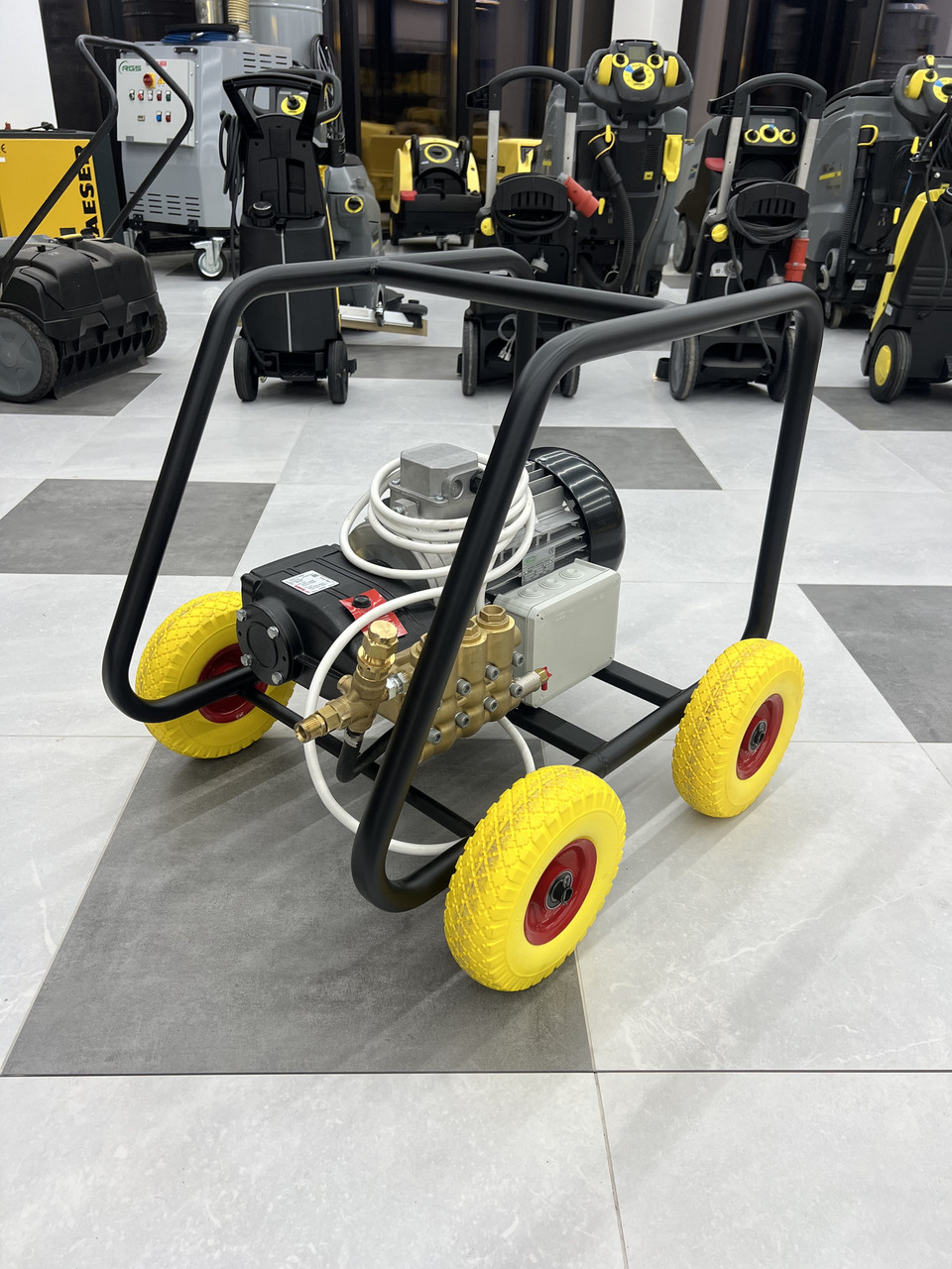 Апарат високого тиску Hawk 350 Бар 15л 11кв двигун, фото 1