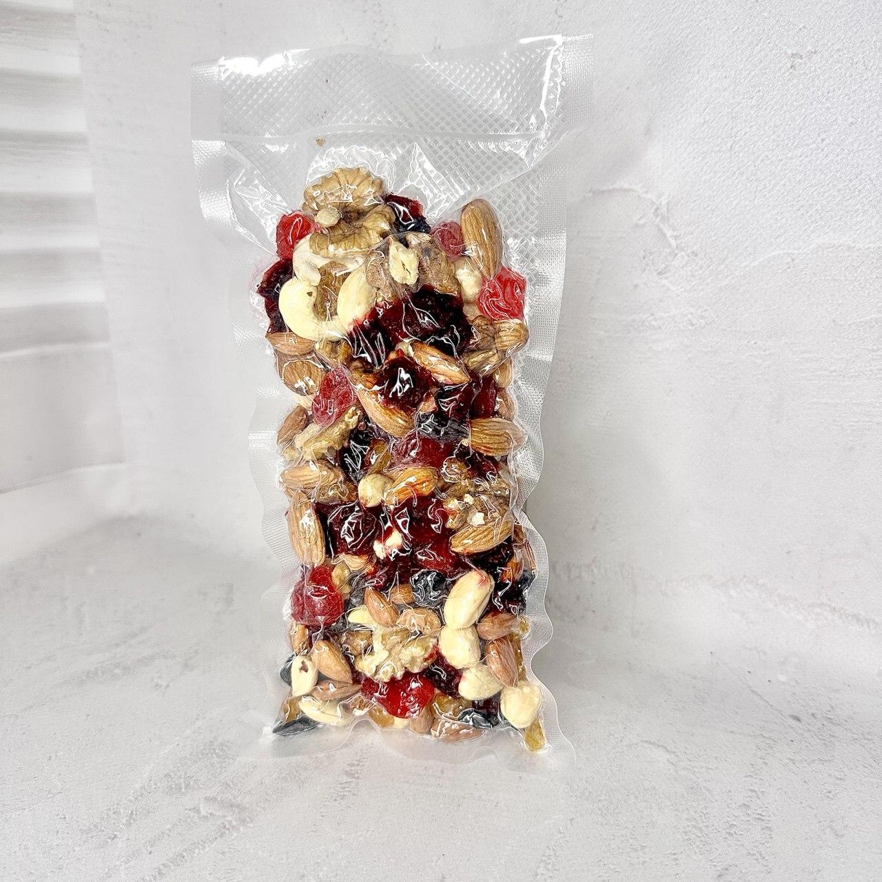 Суміш сухофруктів 200г (вакуум пакет)