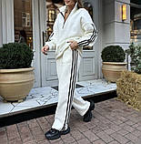 Теплий жіночий костюм з лампасами, фото 2