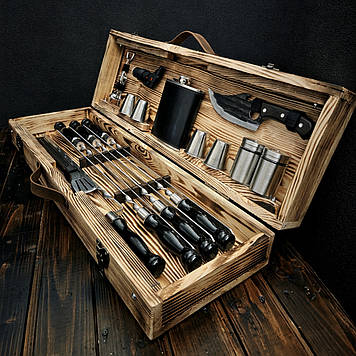 Подарунковий набір шампурів у дерев'яному кейсі "Буревій"