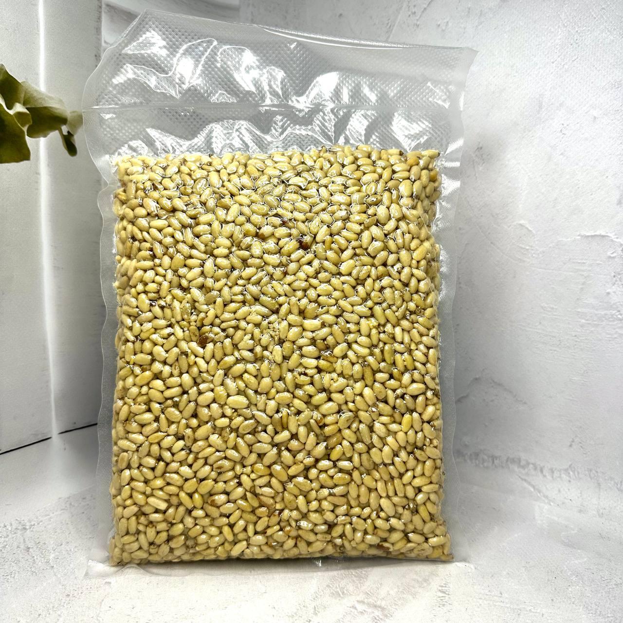 Кедровий горіх 500 г (вакуумна упаковка)