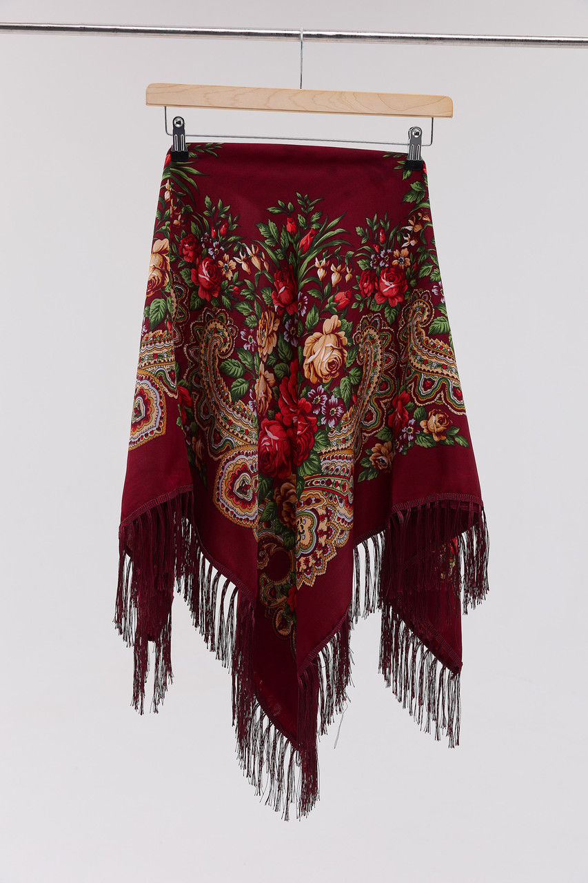 Платок "Романтические цветы" (бордовый)