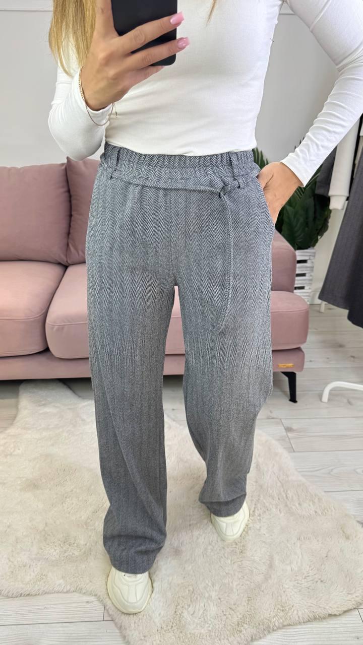 Сірі жіночі утеплені штани з кашеміру в ялинку, фото 1