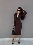 Силуетне міді плаття з коміром поло та контрастною смужкою (р. 40-44) 9036142, фото 4