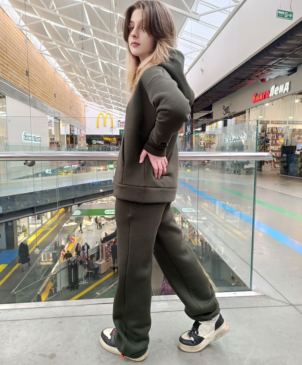 Штани прямі з затяжкою