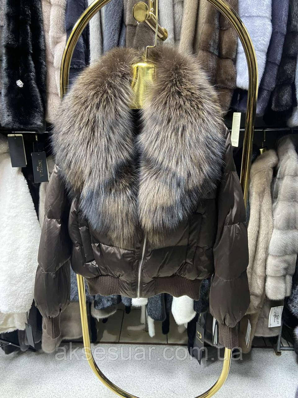 Жіноча зимова куртка - бомбер з натуральним хутром єнота., фото 1