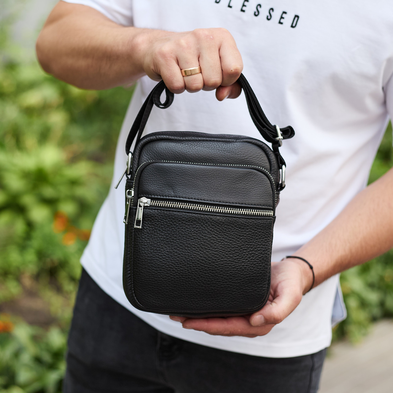 Чоловіча шкіряна барсетка 21х17х7, сумка для міста, компактний месенджер для щоденного використання, чорна, фото 1