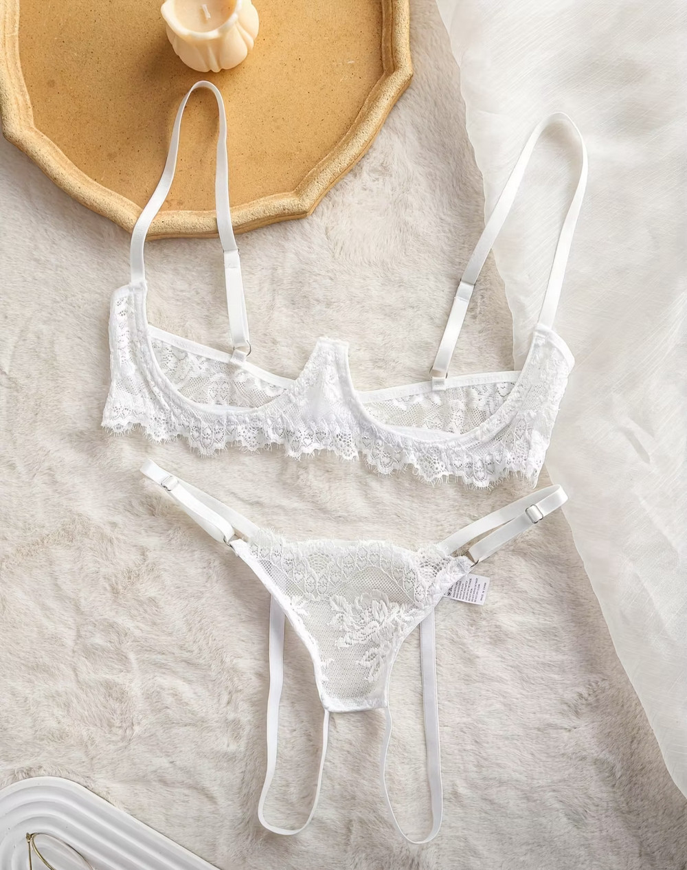 Комплект білизни з відкритою грудьми та доступом Passion (р.S, білий)