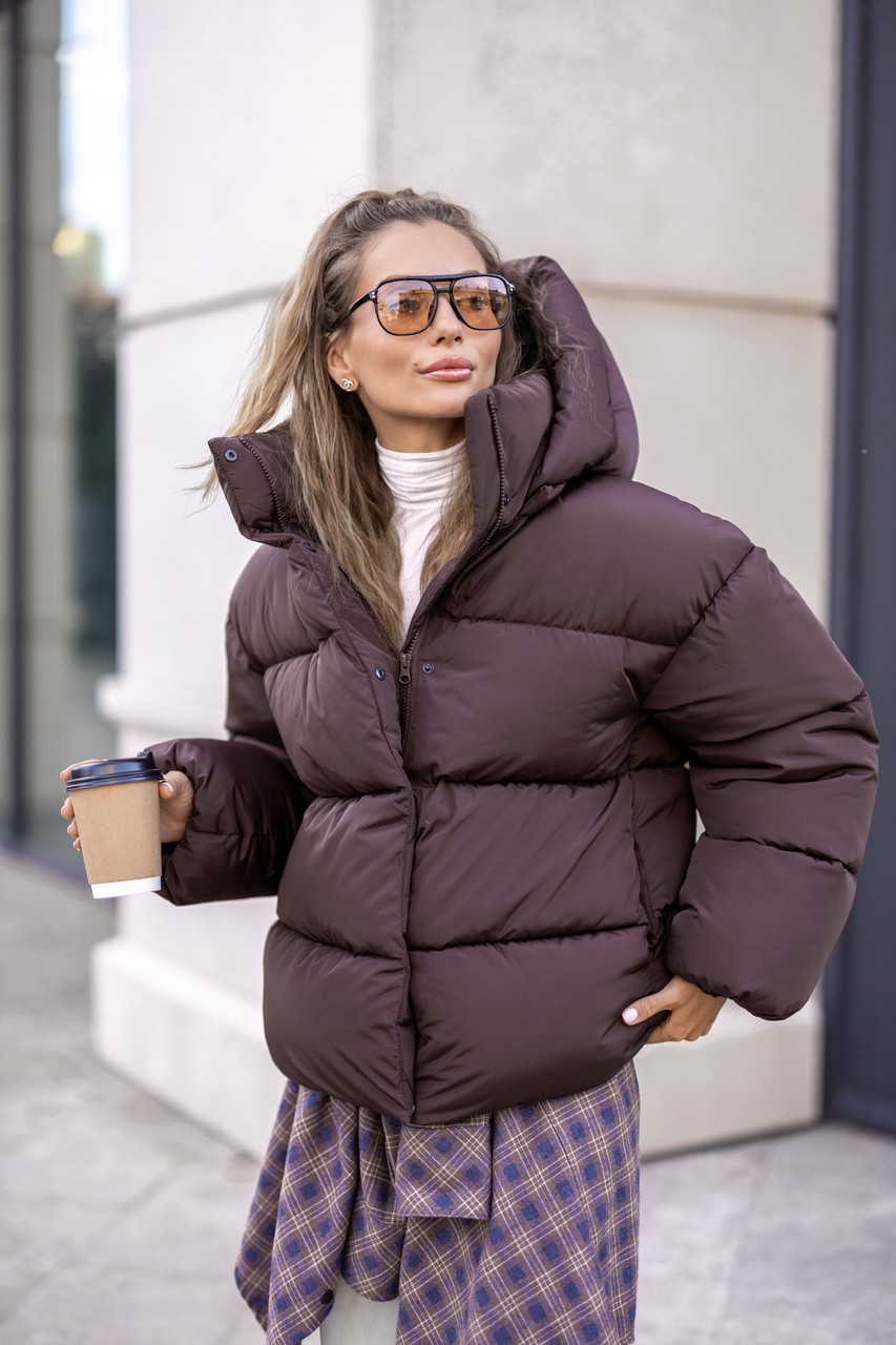 Жіночий стильний пуховик у стилі оверсайз, фото 1