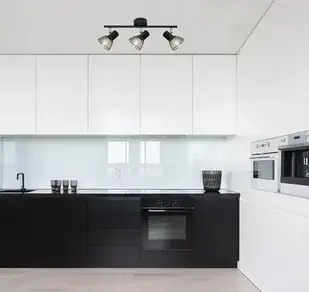 Світильники на рейці CANDELLUX FLY 93-61911