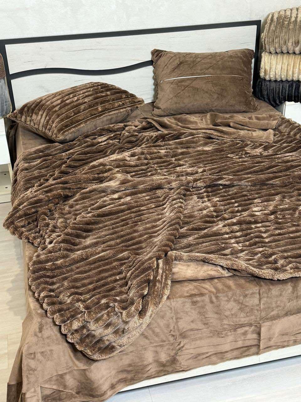 Велюрова постільна білизна Шарпей Півтораспальний