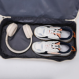 Спортивна дорожня сумка 50×24×36 см з відділом для взуття та косметичкою 25×14×7 см ручкою та кишенями біла, фото 9