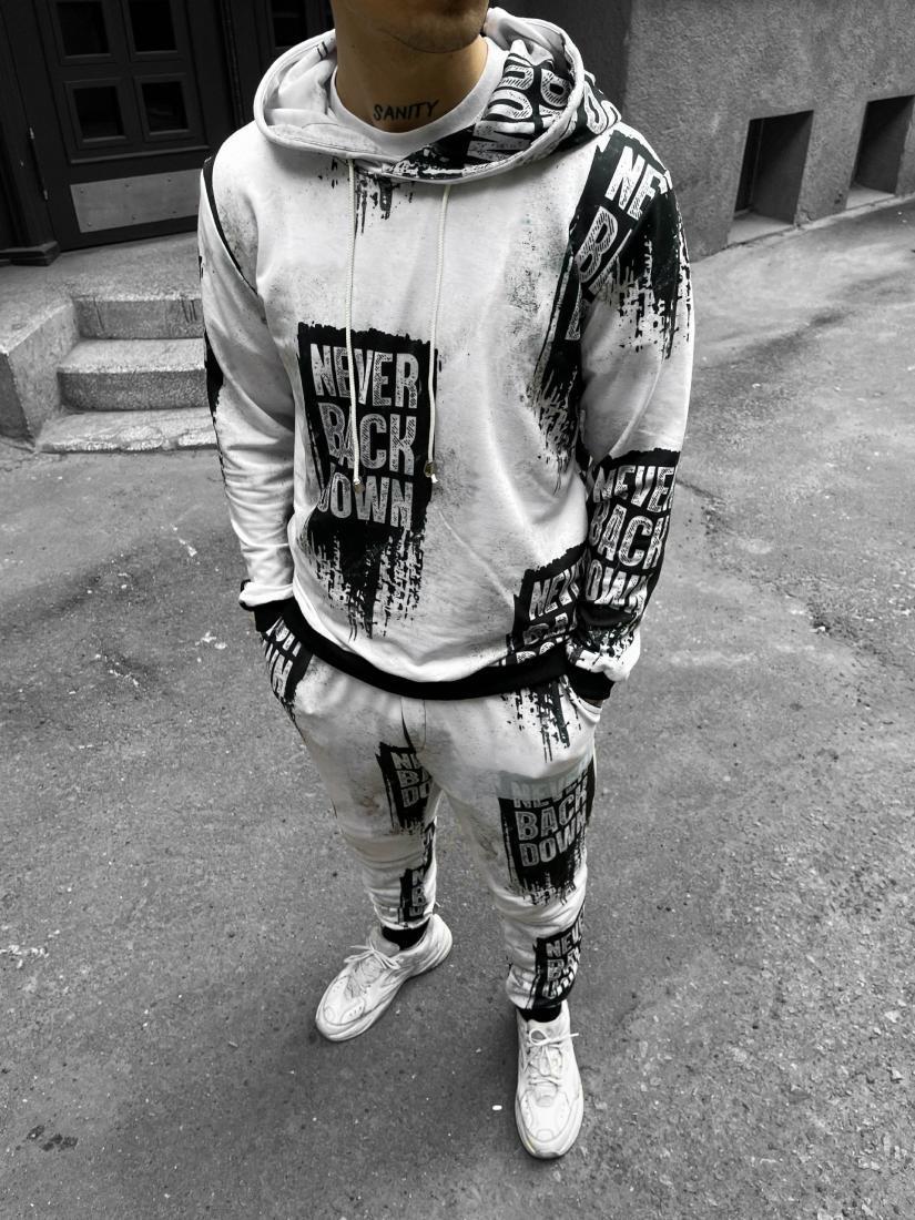 Стильний чоловічий білий спортивний костюм з написами