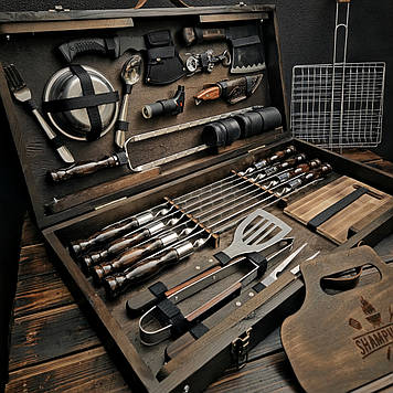 Подарунковий набір шампурів для пікніка в кейсі-столику "Пума"