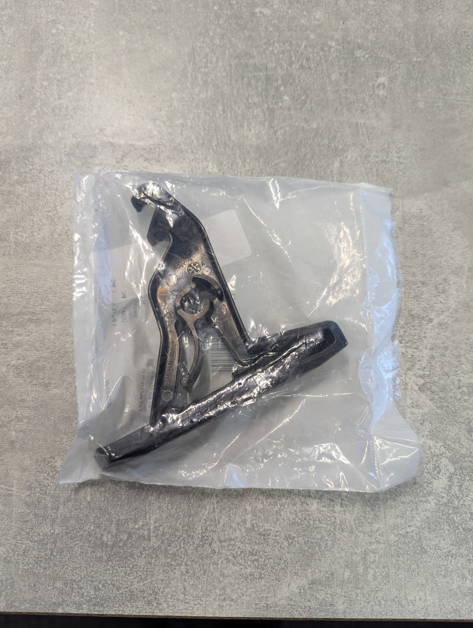 Защолка капота ліва G3, фото 1