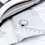 Срібне кільце Proba з натуральним сапфіром 0.62ct, фіанітами, вага виробу 2,42 г (2168782) 18 розмір, фото 3