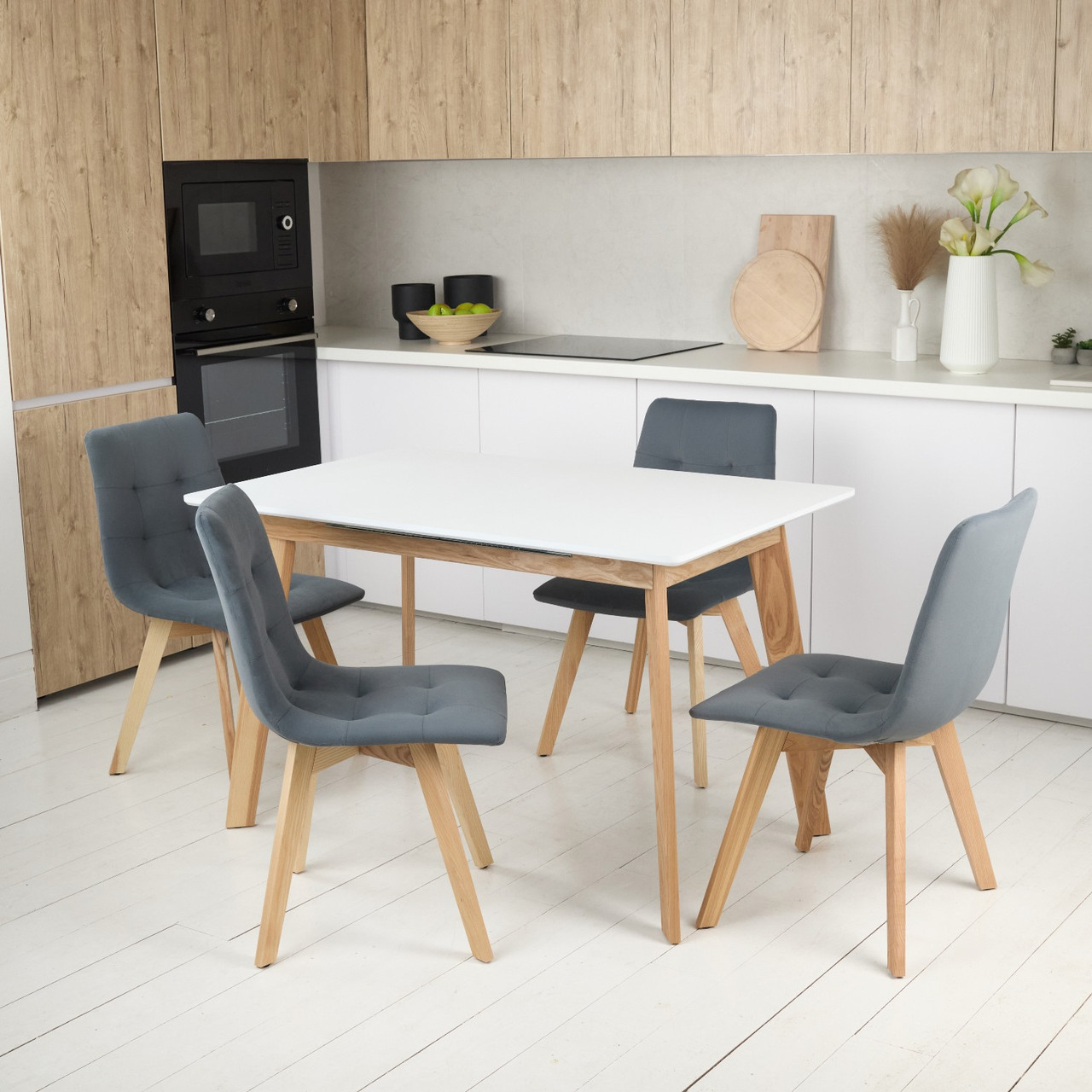 Кухонний комплект Onto Алонзо 120 білий розсувний стіл + 4 стільця Даріо сірі