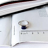 Срібне кільце Proba з натуральним сапфіром 3.507ct, фіанітами, вага виробу 3,33 г (2162667) 17.5 розмір, фото 5