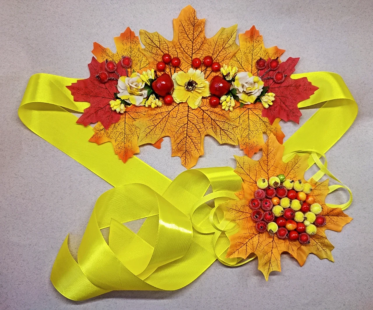 Осінній Пояс і браслет Осінній набір Осенний комплект Карнавальні костюми свято осені Пояс з листям Осень, фото 1