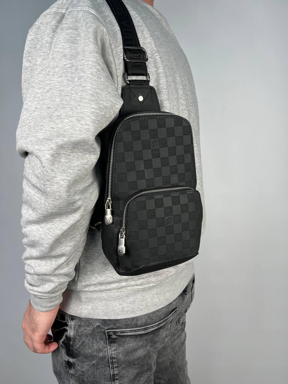 Чоловіча сумка-слінг-луї вінон Нагрудна туристична Louis Vuitton шкіряна через плече ділова сумка чорна, фото 1