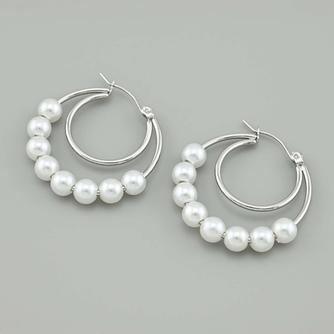 УЦІНКА Сережки Фрея 53846расп подряпини вм'ятини розмір 33х5 мм штучні перли вага 4.9 г сталь, фото 1