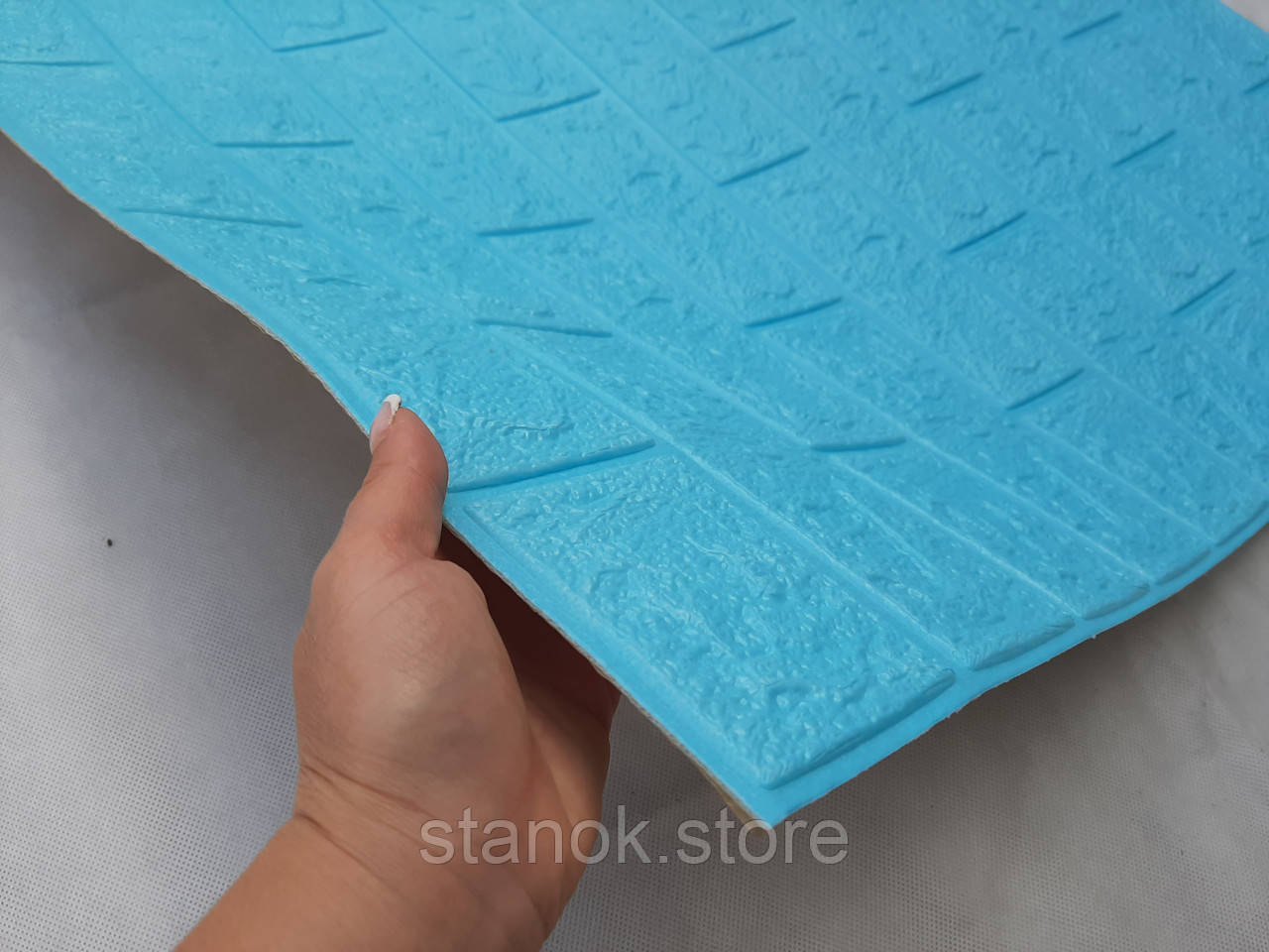 Декоративна самоклеюча 3D панель під синю цеглу 700x770x5 мм, фото 1