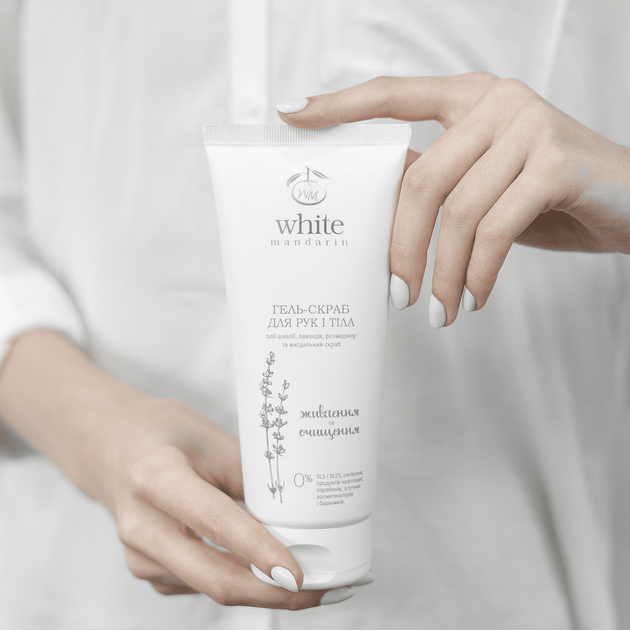 Гель-скраб для рук і тіла «Живлення та очищення»