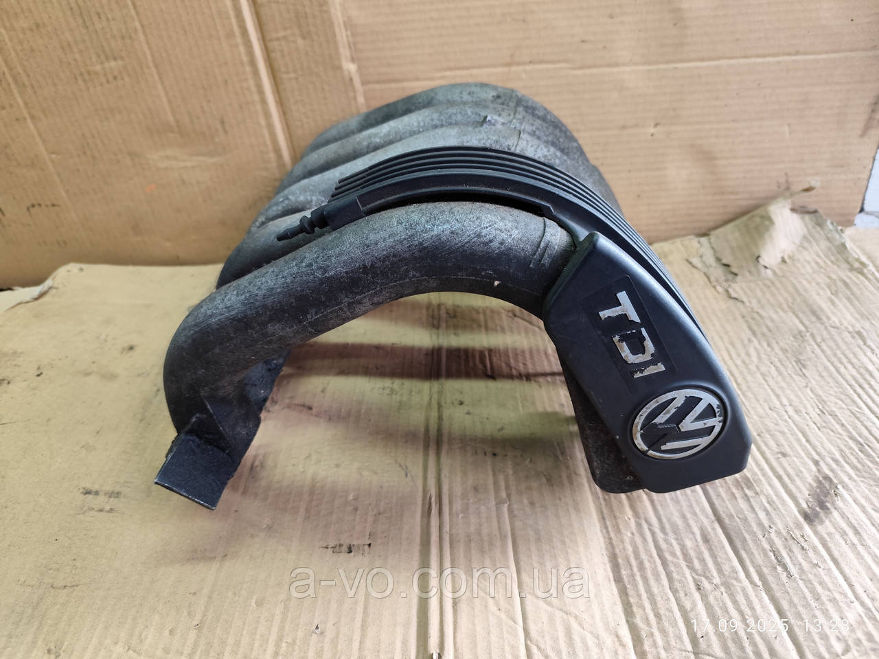 Коллектор впускний VW LT 074129713, фото 1