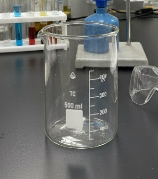 Стакан мірний Н-1-500 ТС (низький із носиком) зі шкалою V-500 мл ГОСТ 25336-82 з термічно стійкого скла