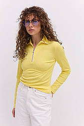 Жіноча водолазка з коміром на блискавці