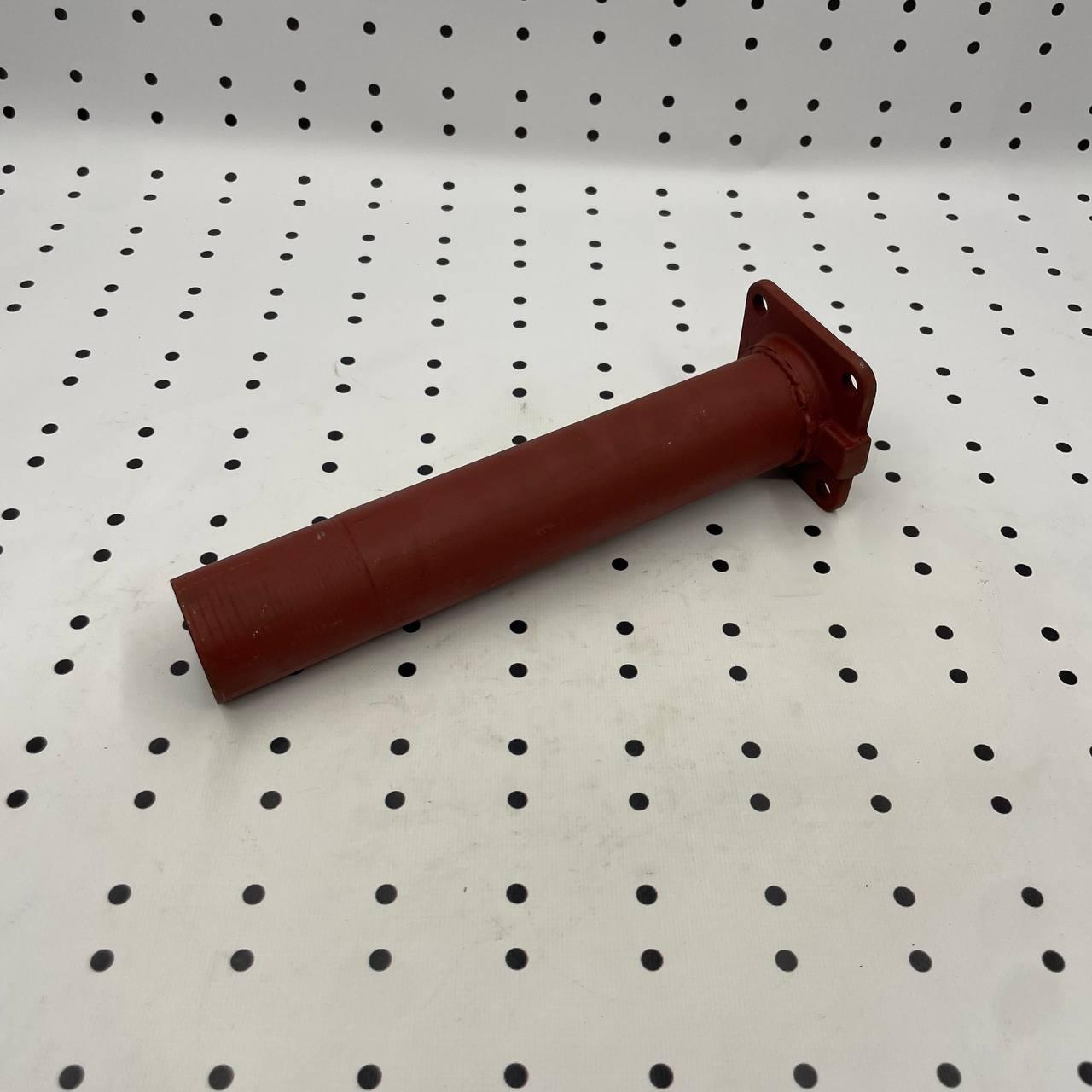 Патрубок випускний під глушник ЮМЗ Д-65 Д65-05-С13-А1, фото 1