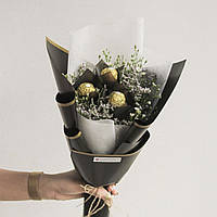 Букет з Ferrero Roshe с сухоцветами