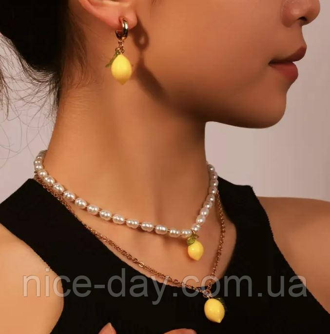 Набір прикрас з перлинами та лимонами: намисто з перлинами і лимоном, підвіска лимон на ланцюжку, сережки з лимонами, фото 1