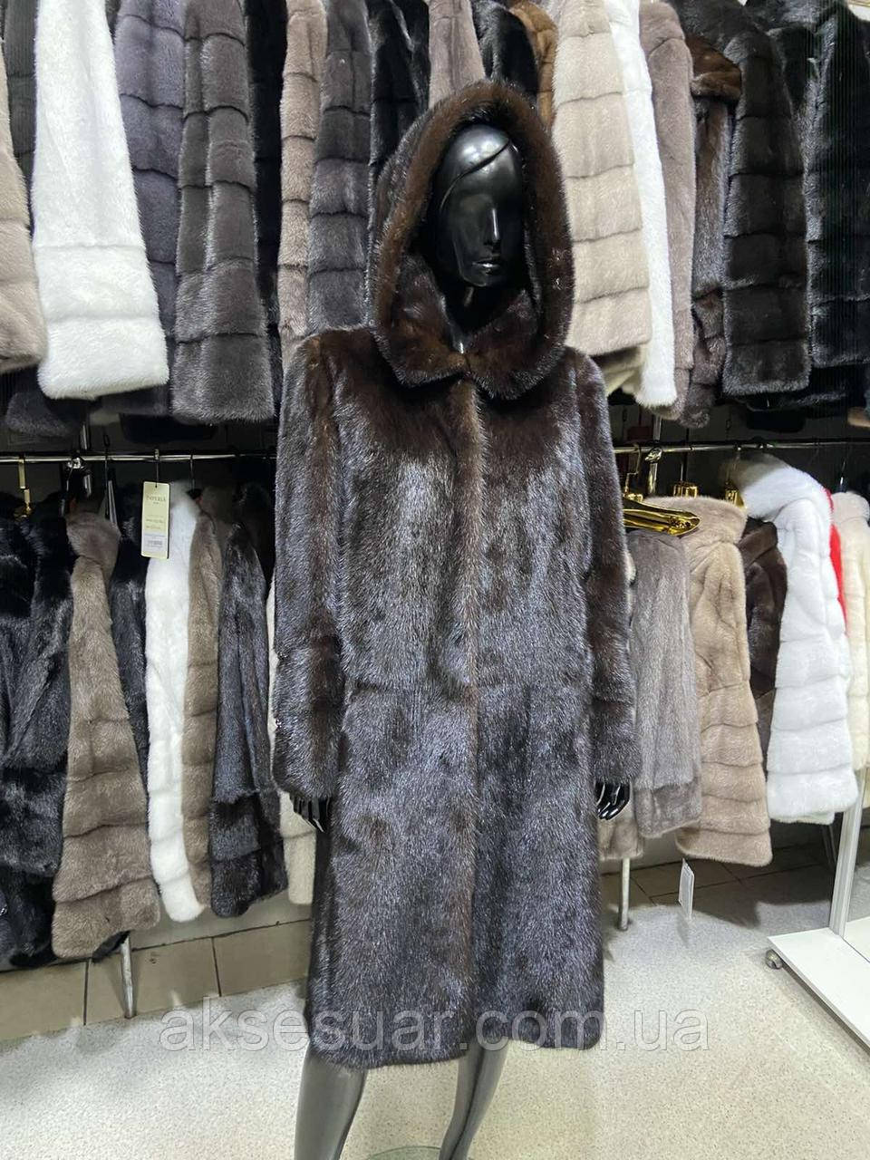 Шуба з натурального цільного хутра норки, довжина 110 см. Колір коричневий з капюшоном, фото 1