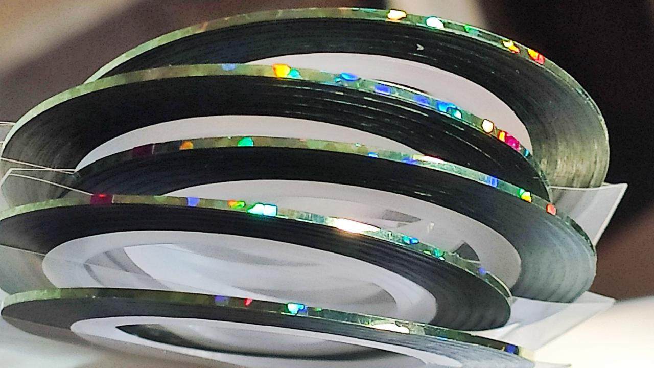 Кольорова декоративна стрічка (нитка) для дизайну нігтів 1 мм, голографічний аквамарин