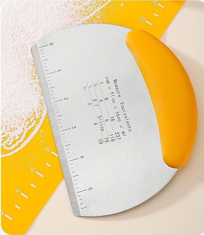 Шпатель різак для тіста з нержавіючої сталі скребок з подвійною шкалою, неслизька ручка, інструмент для тіста помаранчевий, фото 1