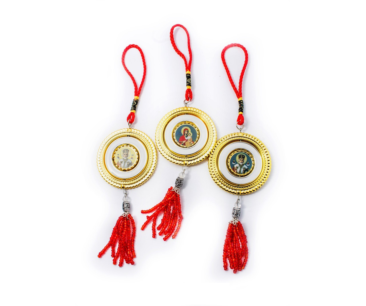 Красива підвіска з іконкою в машину