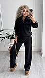 Теплий чорний жіночий костюм зі щільного трикотажу у вільному стилі, фото 7