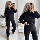 Теплий чорний жіночий костюм зі щільного трикотажу у вільному стилі, фото 2